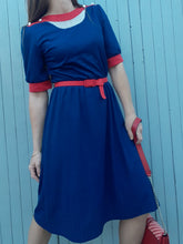 Charger l'image dans la galerie, Robe vintage Lydia - Empiècement filet. Taille S, 36, 38
