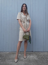 Charger l'image dans la galerie, Ensemble vintage Roxanne - Veste et robe trois trous. Taille M, 38, 40. Bragard. Made in France