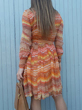 Charger l'image dans la galerie, Robe vintage Agathe - Imprimé géométrique orange. Taille S, 36, 38