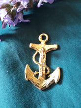 Charger l'image dans la galerie, Broche Océane - Ancre marine dorée et blanche.