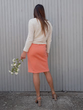 Charger l'image dans la galerie, Jupe vintage Virginie - Rose bonbon à boutons. Taille S ou 36, 38