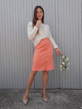 Charger l'image dans la galerie, Jupe vintage Virginie - Rose bonbon à boutons. Taille S ou 36, 38