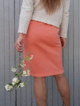 Charger l'image dans la galerie, Jupe vintage Virginie - Rose bonbon à boutons. Taille S ou 36, 38