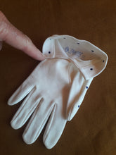 Charger l'image dans la galerie, Gants vintage Lidy - Blanc à pois bleus. Taille 6,5