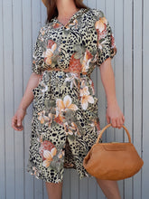 Charger l'image dans la galerie, Robe vintage Astrid - Robe chemise imprimé Jungle. Taille L, 40, 42