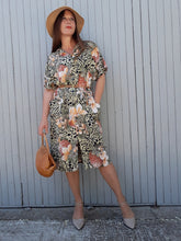 Charger l'image dans la galerie, Robe vintage Astrid - Robe chemise imprimé Jungle. Taille L, 40, 42