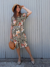 Charger l'image dans la galerie, Robe vintage Astrid - Robe chemise imprimé Jungle. Taille L, 40, 42