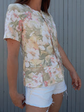 Charger l'image dans la galerie, Veste vintage Betty - Imprimé fleuri pastel. Taille S, 36, 38. Fabriqué en France