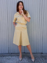 Charger l'image dans la galerie, Ensemble vintage Mendy - Cacharel. Jupe culotte et chemisier jaune pâle. Taille S, 36, 38.