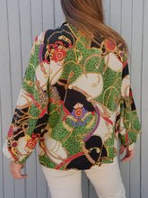 Charger l'image dans la galerie, Chemisier vintage Wendy - 100 % soie, imprimé foulard. Taille L, 40, 42.Fabriqué en France.