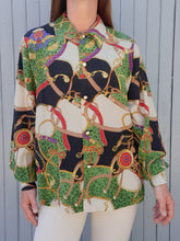 Charger l'image dans la galerie, Chemisier vintage Wendy - 100 % soie, imprimé foulard. Taille L, 40, 42.Fabriqué en France.