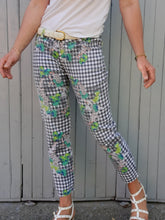 Charger l'image dans la galerie, Pantalon vintage Paule - Carreaux vichy et imprimé floral. Taille M, 38, 40. Fabriqué en France