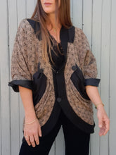 Charger l'image dans la galerie, Veste vintage Diana - Poches plissées et imprimé floral. Taille L, 40, 42
