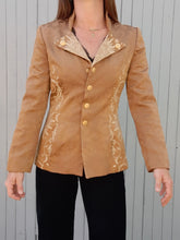 Charger l'image dans la galerie, Veste Katia - Les soleils d'Arles. Chamois. Taille S, 34, 36, 38.