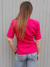 Charger l'image dans la galerie, Blazer vintage Cécilia - Fuschia. Taille S, 36, 38. Fabriqué en France.