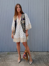 Charger l'image dans la galerie, Gilet "Seconde" Carrie - Broderies bohèmes, folk. Taille L, 40, 42