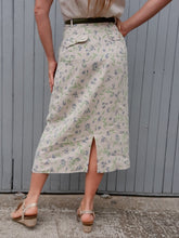 Charger l'image dans la galerie, Ensemble vintage Milène - Chemise et jupe en Lin fleuri. Taille S, 36, 38. Made in France. Cyrillus.