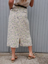 Charger l'image dans la galerie, Ensemble vintage Milène - Chemise et jupe en Lin fleuri. Taille S, 36, 38. Made in France. Cyrillus.