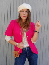 Charger l'image dans la galerie, Blazer vintage Cécilia - Fuschia. Taille S, 36, 38. Fabriqué en France.