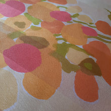 Charger l'image dans la galerie, Foulard vintage Ophélie - Torrente Paris Ligne II. 85 x 85.