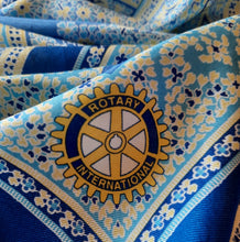 Charger l'image dans la galerie, Foulard vintage Coralie - Rotary International. 84 x 88