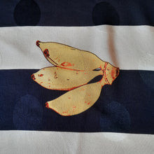 Charger l'image dans la galerie, Foulard vintage Chloé - Salade de fruits. Siloé. 84 x 78