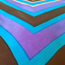 Charger l'image dans la galerie, Carré vintage Emma - Color Block. Yves Saint Laurent - 82 x 82