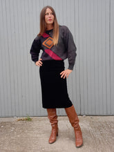 Charger l'image dans la galerie, Jupe vintage Rolande - Panne de velours noir. Taille S, 36, 38. David Paris. Made in France