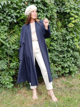 Charger l'image dans la galerie, Veste longue vintage Isadora - Drapé bleu marine. Ample. Taille XXL, 44, 46. Made in France