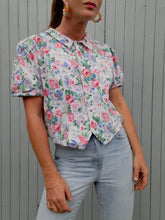 Charger l'image dans la galerie, Chemisier vintage Charlène -En coton fleuri. Taille M, 38, 40. Made in France