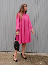 Charger l'image dans la galerie, Manteau vintage Solveig - Laine rose, oversize. Taille M, L, 38, 40, 42