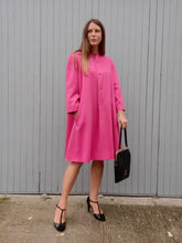 Charger l'image dans la galerie, Manteau vintage Solveig - Laine rose, oversize. Taille M, L, 38, 40, 42