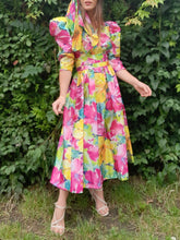 Charger l'image dans la galerie, Robe vintage Prisca - Imprimé floral. Taille M, 38, 40. Anne Marie Belin.