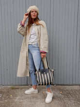 Charger l'image dans la galerie, Trench-coat vintage Annie - Chipie beige. Taille L, 40, 42. Fabriqué en France