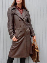 Charger l'image dans la galerie, Veste vintage Paule - Cuir brun. Taille L, 40, 42.