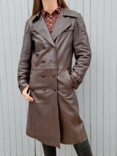 Charger l'image dans la galerie, Veste vintage Paule - Cuir brun. Taille L, 40, 42.