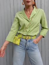 Charger l'image dans la galerie, Chemisier vintage Marielle - Soie vert Anis. Taille M, 38, 40