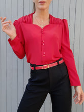 Charger l'image dans la galerie, Blouse vintage Lisette - Foncée aux épaules. Taille M, 38, 40 . Made in France