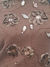 Charger l'image dans la galerie, Pull vintage Léna - Angora marron à perles. Taille S, 36, 38.