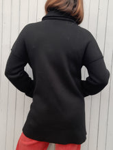 Charger l'image dans la galerie, Cardigan vintage Daphné - Sonia Rykiel noir à boutons dorés. Taille L, 40, 42. Laine de mérinos