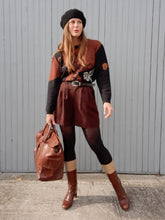 Charger l'image dans la galerie, Pull vintage Lina - Laine noir et marron. Taille L, 40, 42. Made in France.