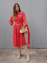 Charger l'image dans la galerie, Robe vintage Ciara - Rouge fleurie. Taille M, 38, 40. Made in France