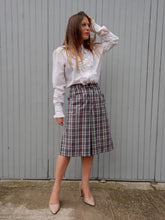 Charger l'image dans la galerie, Chemisier vintage Philippine - Pierre Cardin col jabot. Taille M, 38, 40. Made in France