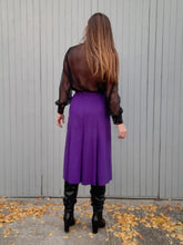 Charger l'image dans la galerie, Jupe plissée vintage Lou - Boutonnée. Laine violette. Taille S, 36, 38. Made in France. Céline Soria
