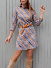 Charger l'image dans la galerie, Robe vintage Josiane - Rayures abstraites. Taille S, 36, 38. 3 Suisses. Made in France