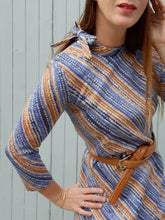 Charger l'image dans la galerie, Robe vintage Josiane - Rayures abstraites. Taille S, 36, 38. 3 Suisses. Made in France
