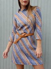 Charger l'image dans la galerie, Robe vintage Josiane - Rayures abstraites. Taille S, 36, 38. 3 Suisses. Made in France