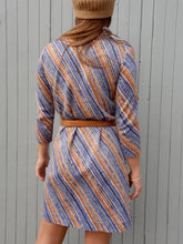 Charger l'image dans la galerie, Robe vintage Josiane - Rayures abstraites. Taille S, 36, 38. 3 Suisses. Made in France