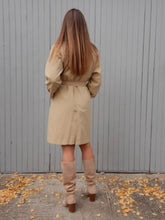 Charger l'image dans la galerie, Trench-Coat vintage Lola - Beige. Taille S, 36, 38. Made in France