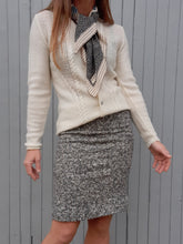 Charger l'image dans la galerie, Cardigan vintage Flavie - Maille ajourée et torsadée. Taille S, 36, 38.